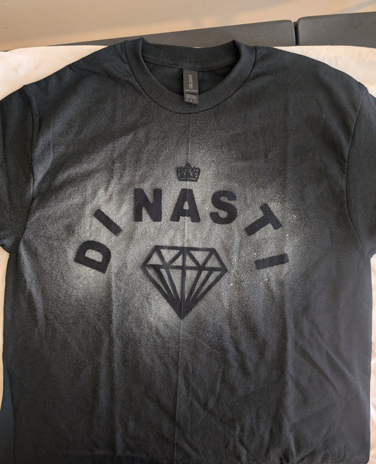 Signature Black T-shirt